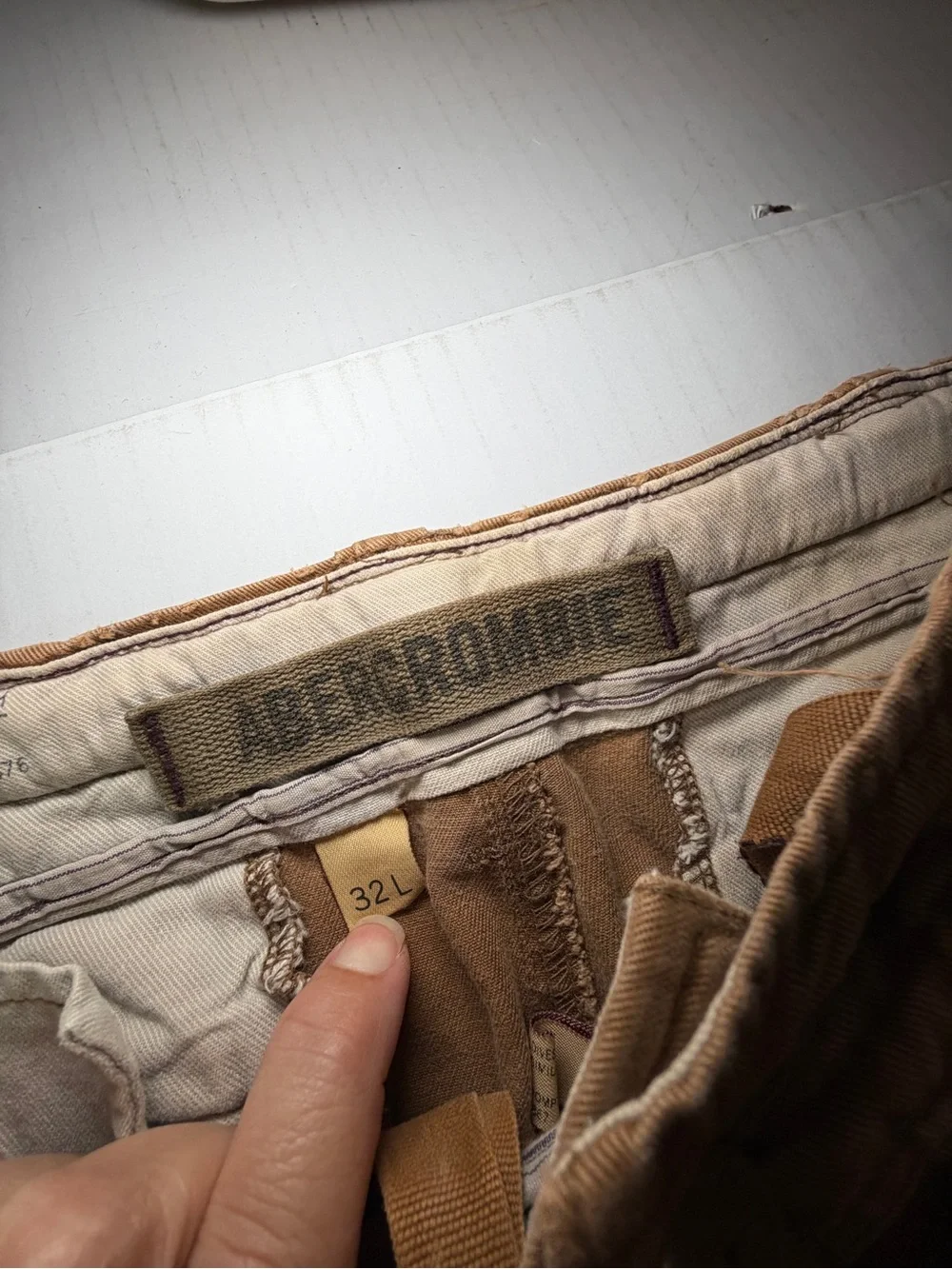 Vintage Y2K Abercrombie paratrooper military cargo pants distressed rare color